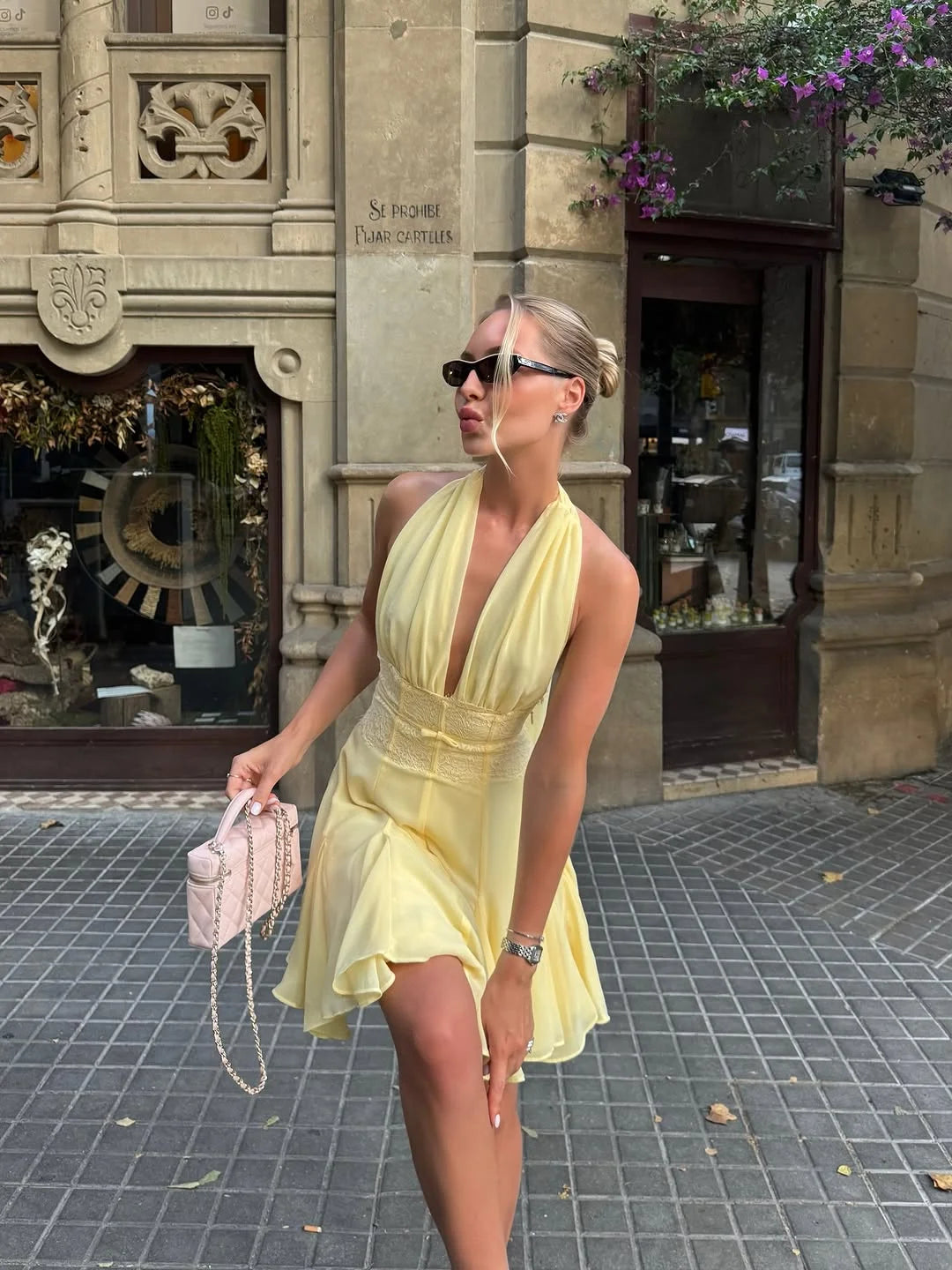 MQTIME  -   Yellow Lace Women Short Dress Sexy V Neck Halter Sleeveless Backless Party Gown Summer Chic Beach Holiday Lady Vestidos