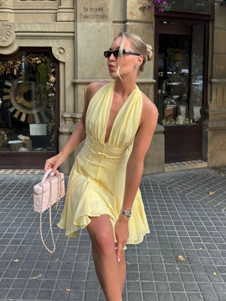 MQTIME  -   Yellow Lace Women Short Dress Sexy V Neck Halter Sleeveless Backless Party Gown Summer Chic Beach Holiday Lady Vestidos