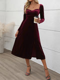 MQTIME  -  Perfee Sweetheart Neck Long Sleeve Midi Dress