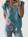 MQTIME  -    Ribbed V-Neck Sweater Vest