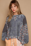 MQTIME  -  POL Floral Patchwork Round Neck Knit Top