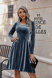 MQTIME  -  Round Neck Long Sleeve Knee Length Dress