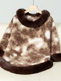 MQTIME  -   Furry Contrast Three-Quarter Poncho