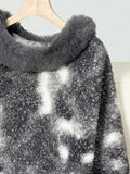 MQTIME  -   Furry Contrast Three-Quarter Poncho