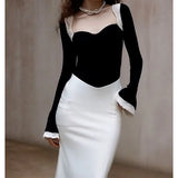 MQTIME  -  A Complete Set of Korean Deep Winter Wear High-end Rich Daughter Small Fragrance Black Lace Knitted Sweater Set.