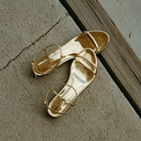 MQTIME  -  Summer Minimalist Gold Strappy Flat Sandals for Women Plus Size Beach Vacation Shoes Elegant Metallic Slippers