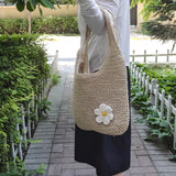 MQTIME  -  Women Knitted Shoulder Bag Fashion Tote Handbag Lightweight Handwoven Hobo Bag with Flower Decor Crochet Tote Bag Straw Hobo Bag