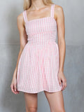  MQTIME  -  Women s Sleeveless V-Neck Floral Print Mini Dress with Ruffled Hem and Smocked Waist for Summer Beach Vacation