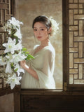  MQTIME  -  Women Maternity Dress for Photography Retro White Elegant V-neck Long Dress Pregancy Clothes for Studio Photo Shooting Clothing