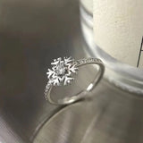 Mqtime  Rotatable Snowflake Zircon Ring Fashion Design Personality Anxiety Fidget Rotating Finger Ring Female Jewelry Wholesale
