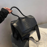 MQTIME  -  Crocodile Pattern Women Shoulder Messenger Bag Large Capacity Retro Flap Tote For Female Casual Pu Leather Commute Handbag
