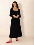 MQTIME  -  Sweetheart Neck Long Sleeve Midi Dress