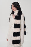 MQTIME  -  Fuzzy Contrast Striped Scarf