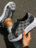 MQTIME  -  Floral Round Toe Sneakers with Zip