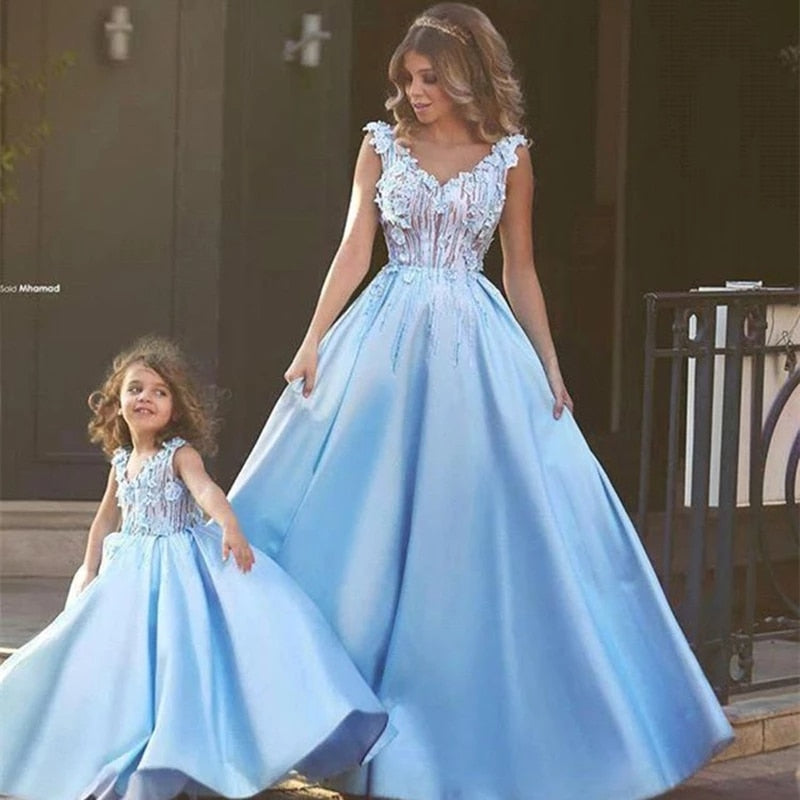 Formal Dress Matching Dresses Mommy And Me Sweet White Flower Mommy Me Matching Dresses, 4T Formal Dress Matching Dresses Mommy And Me Sweet White Flower Mommy Me Matching Dresses, 4T