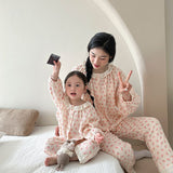 Mqtime Mom and Daughter Matching Clothes 2023 New Fashionable Girls Spring Homewear Pajamas Floral Baby Casual Simple Clothes Set